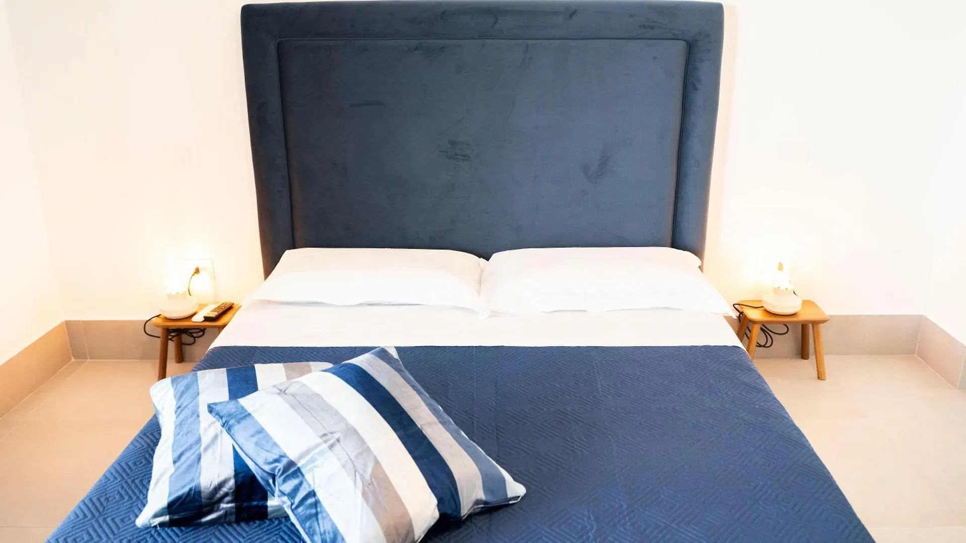 Argyros Rooms Giardini Naxos