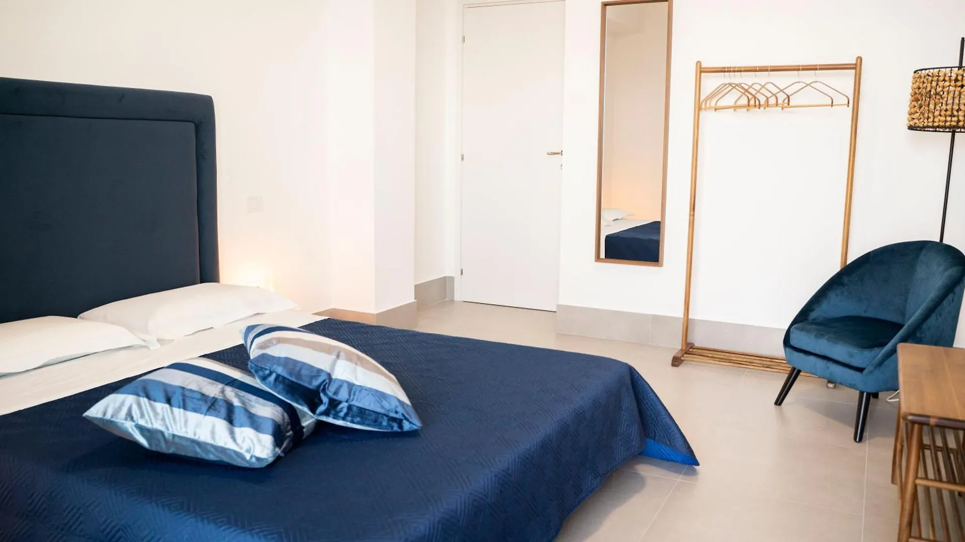 Argyros Rooms Giardini Naxos